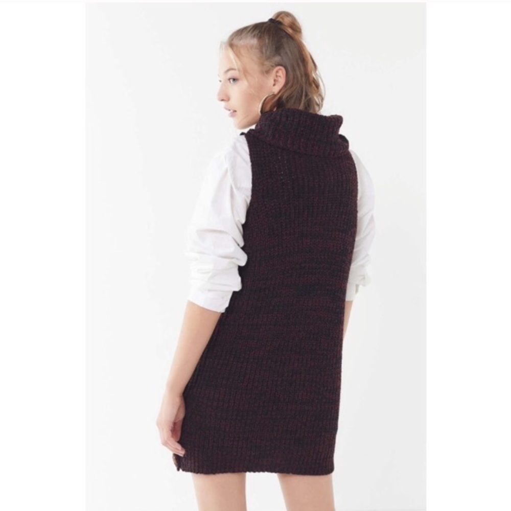 UO Side-Button Turtleneck Sweater Dress - Picture 3 of 8